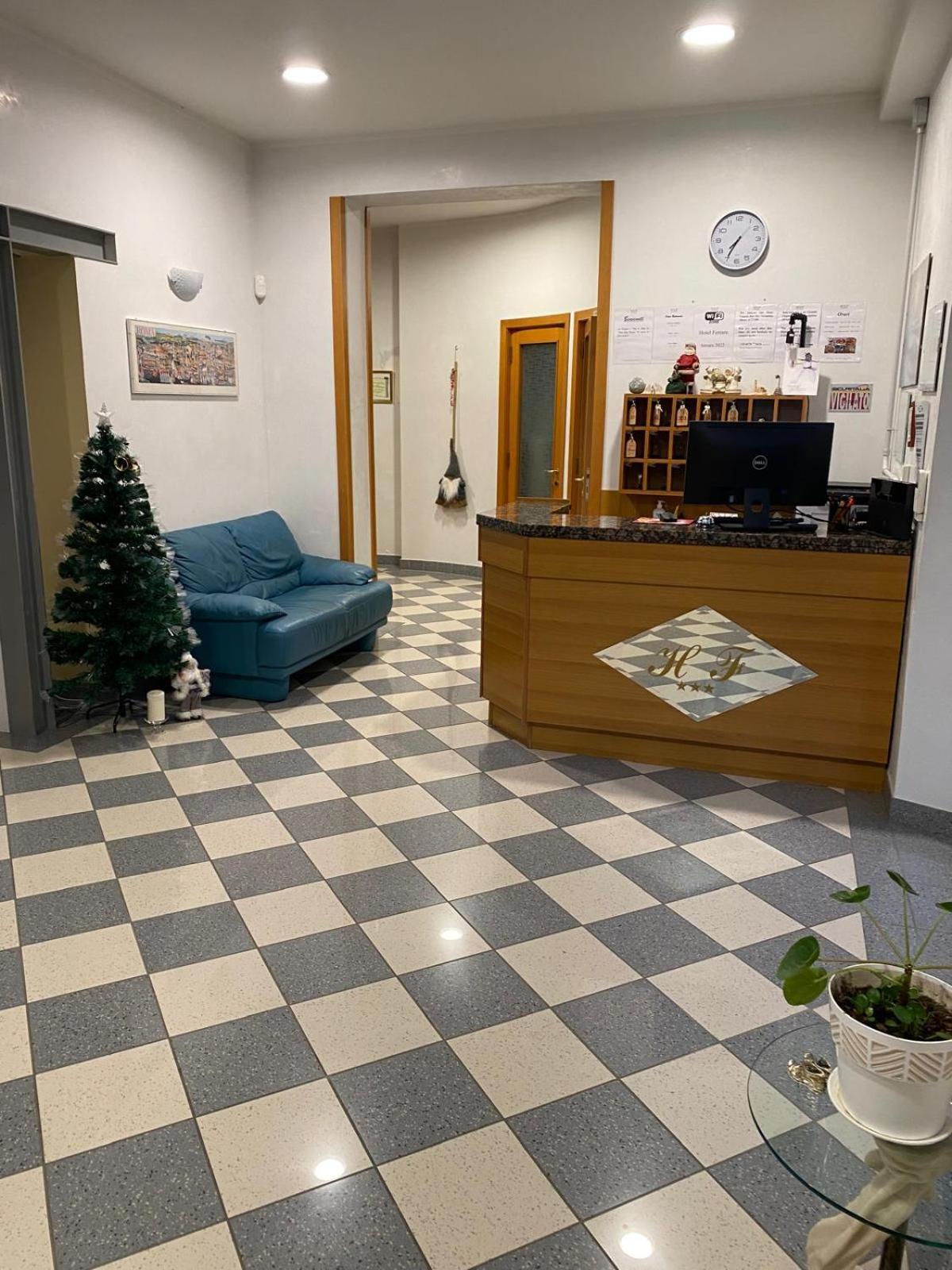 Hotel Ferrara К'янчіано-Терме Екстер'єр фото
